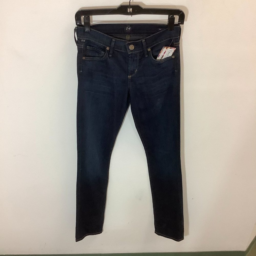 Citizen Ava low rise straight leg blue jeans with 5 pockets size 24